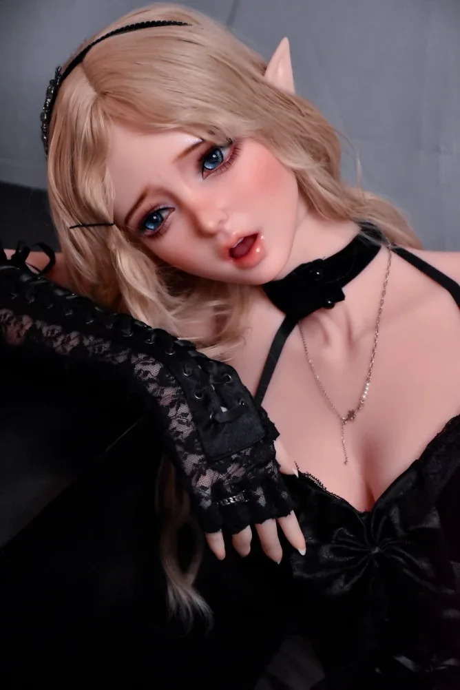 Sakuma Karin 165cm Elf Ears M Breasts (5ft5) view 3