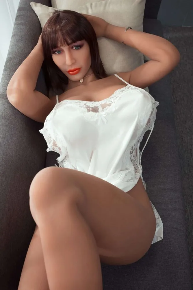 Rhonda 170cm Provocative MILF (5ft7) view 3