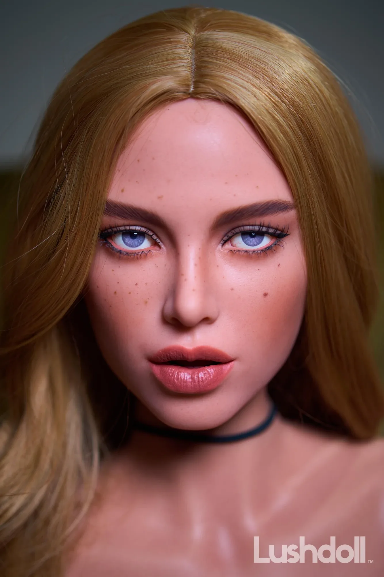 Chloe S158cm + S25 Lushdoll (5ft2) view 1