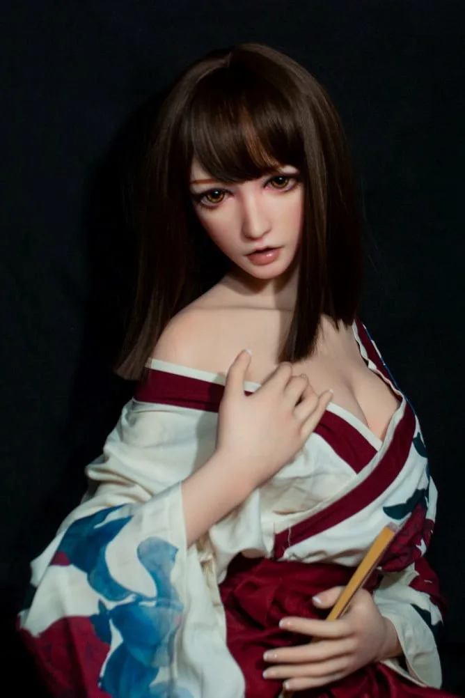 Fujii Kanon 165cm ElsaBabe L Breasts (5ft5)