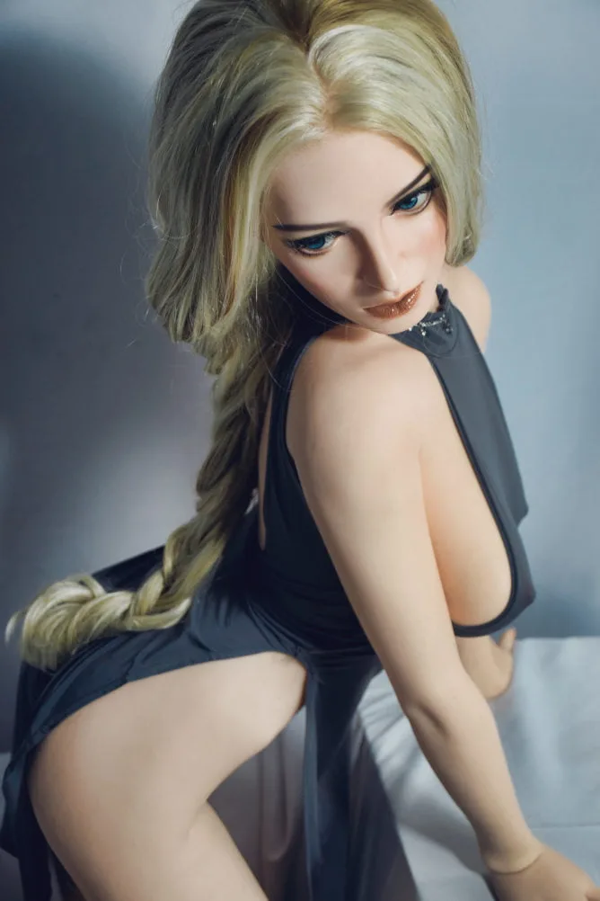 Olivia Smith 165cm ElsaBabe L Breasts (5ft5) view 2