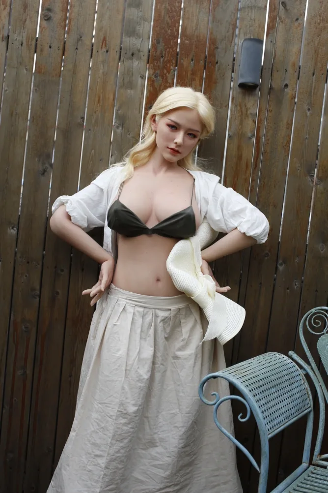 Kelly 156cm G Cup Starpery (5ft1) view 4