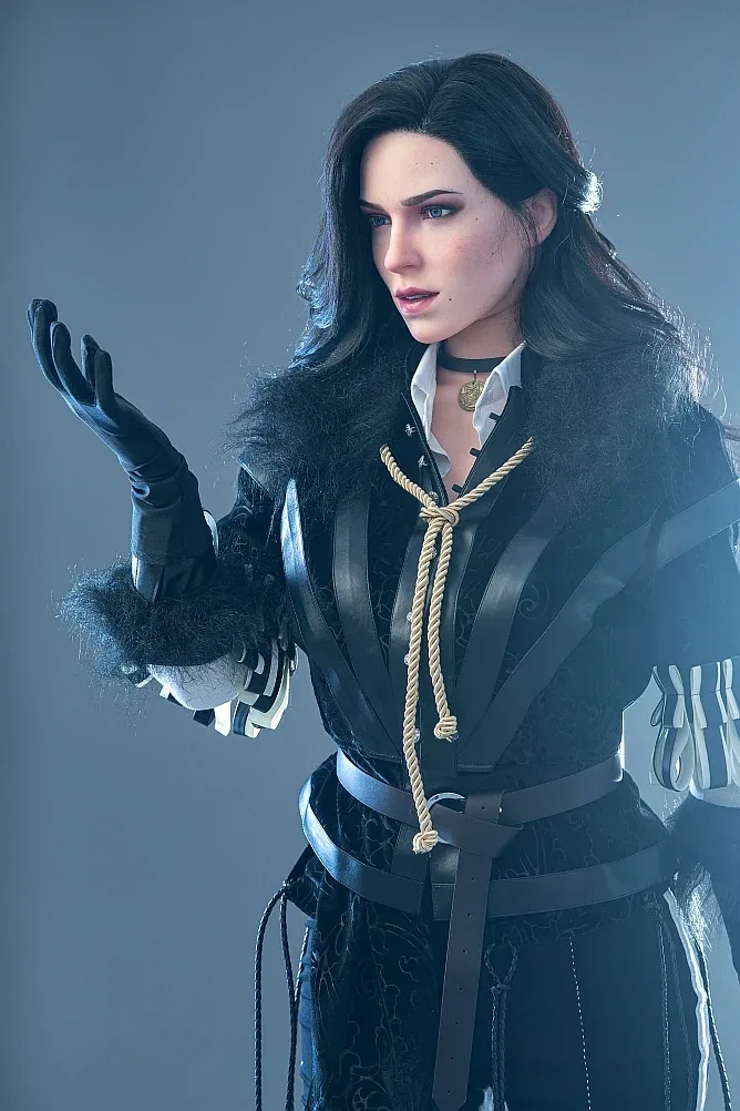 Yennefer 168cm A Cup Fair GameLady (5ft6) view 8