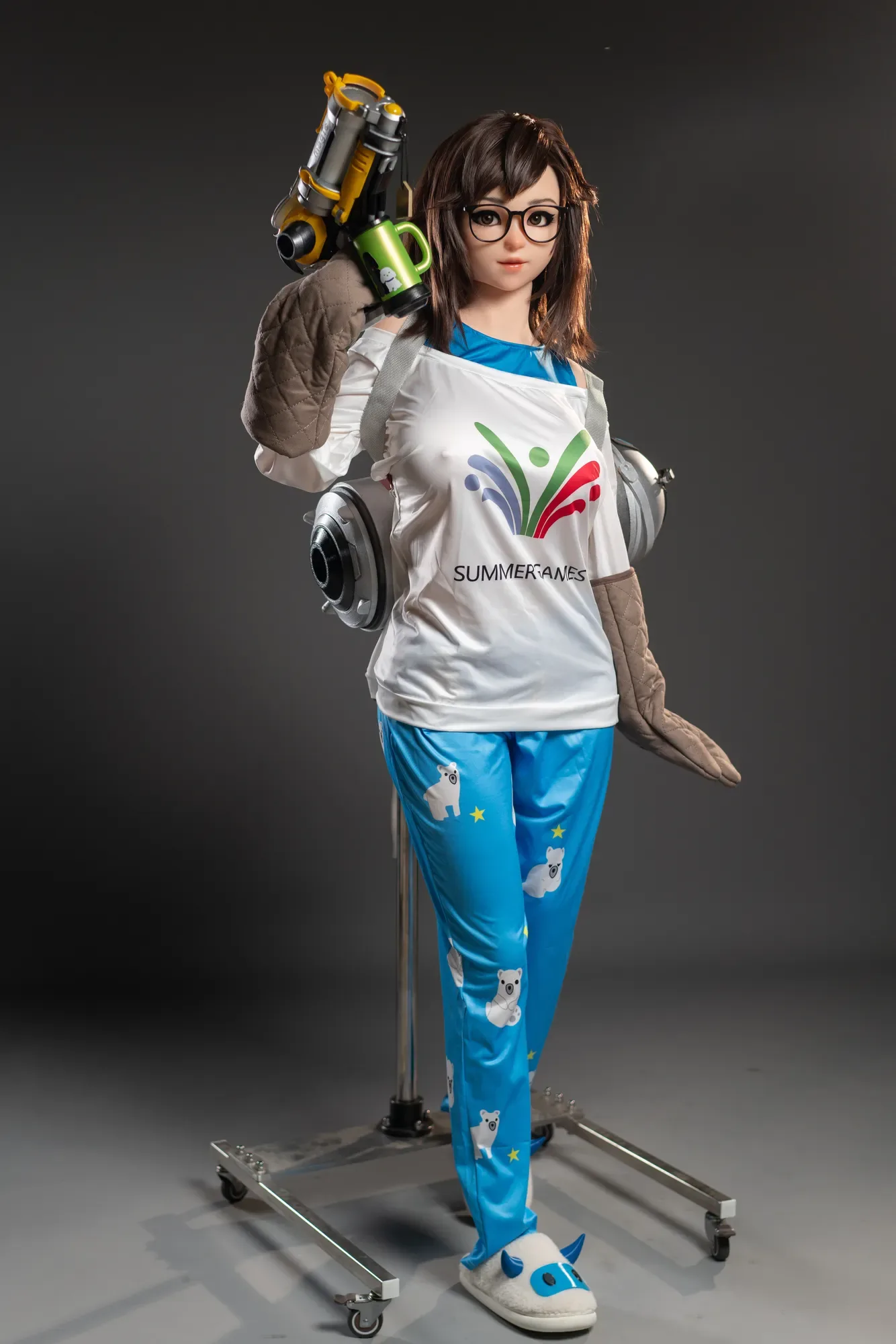 Mei Lady.40 165G GameLady (5ft5) view 5