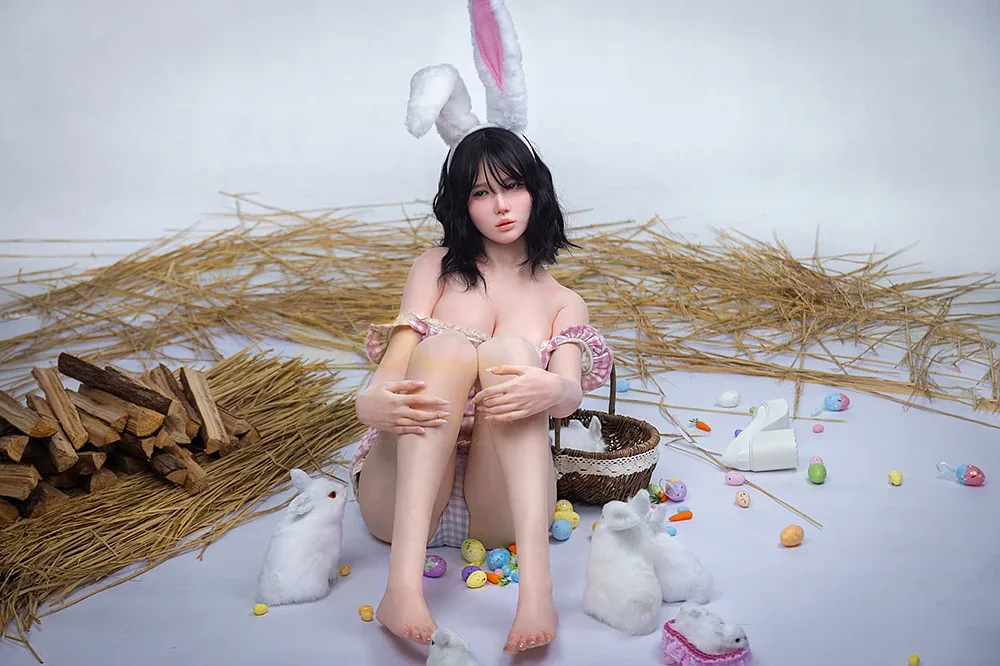 Tanya S49 166cm C Cup Easter Bunny (5ft4) view 3