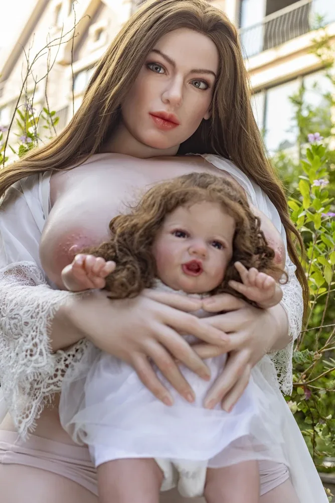 Big Amy 161cm BBW Starpery (5ft3) view 5
